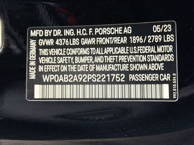 2023 Porsche 911 - Photo 38