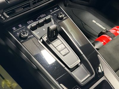 2023 Porsche 911 - Photo 23