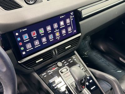 2023 Porsche Cayenne - Photo 27