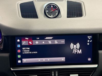 2023 Porsche Cayenne - Photo 31