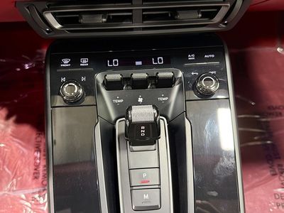 2023 Porsche 911 - Photo 25