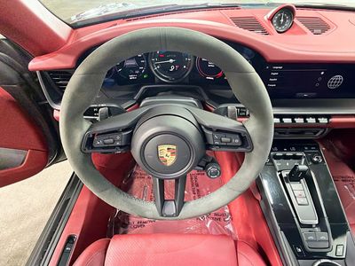 2023 Porsche 911 - Photo 35