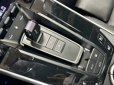 2026 Porsche 911 - Photo 25