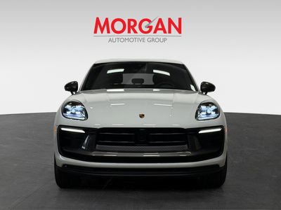 2026 Porsche Macan - Photo 9