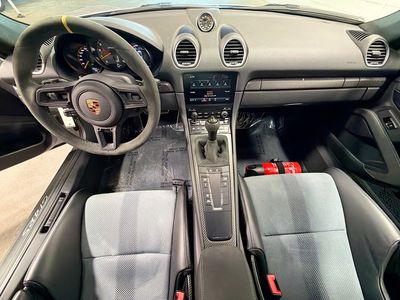 2025 Porsche 718 Cayman - Photo 15