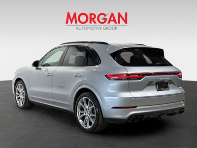 2023 Porsche Cayenne - Photo 3