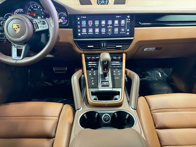 2023 Porsche Cayenne - Photo 19