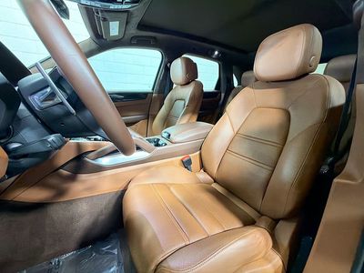 2023 Porsche Cayenne - Photo 5
