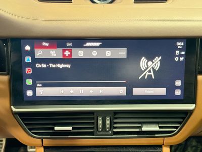 2023 Porsche Cayenne - Photo 31