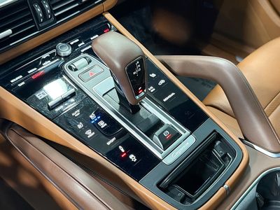 2023 Porsche Cayenne - Photo 28