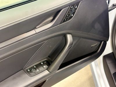 2025 Porsche 911 - Photo 21