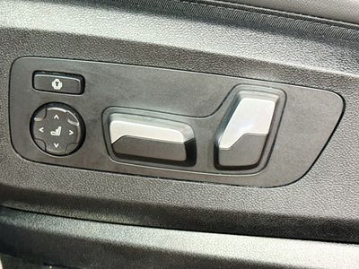 2025 BMW X6 - Photo 25