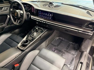 2024 Porsche 911 - Photo 14