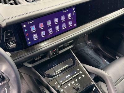 2024 Porsche Cayenne - Photo 26