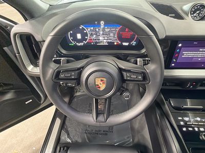 2026 Porsche Cayenne - Photo 39