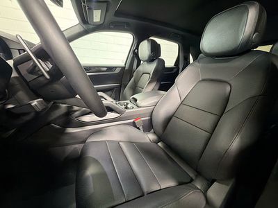 2026 Porsche Cayenne - Photo 5