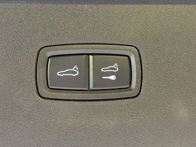 2026 Porsche Cayenne - Photo 14