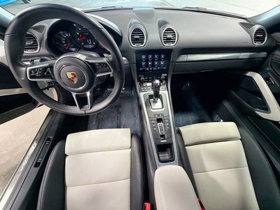 2025 Porsche 718 Boxster - Photo 15