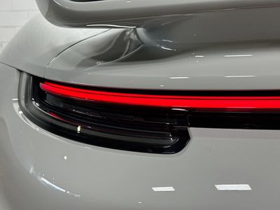 2022 Porsche 911 - Photo 11