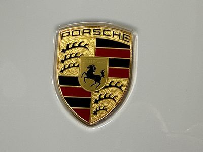 2022 Porsche 911 - Photo 12