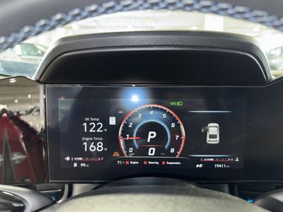 2025 Hyundai Elantra N - Photo 32