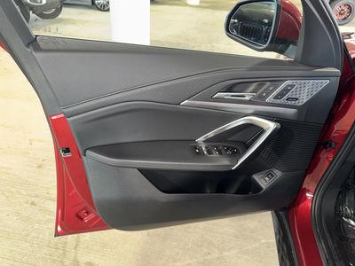 2025 BMW X2 - Photo 17