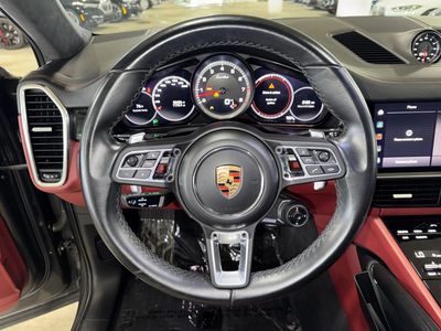 2022 Porsche Cayenne Coupe - Photo 20