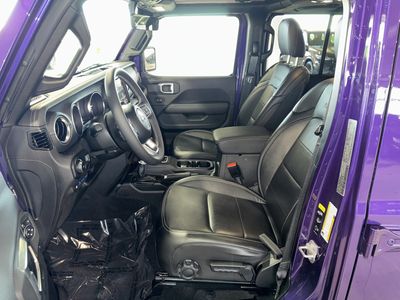 2023 Jeep Wrangler - Photo 19