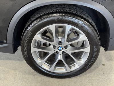 2025 BMW X5 - Photo 36