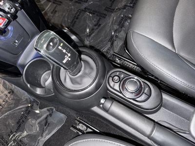 2023 MINI Cooper - Photo 28