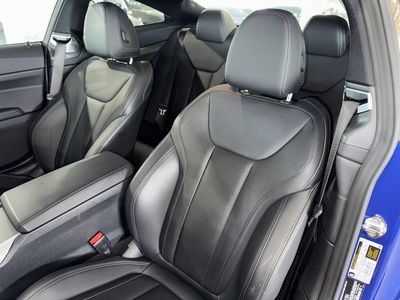 2025 BMW 4 Series - Photo 29
