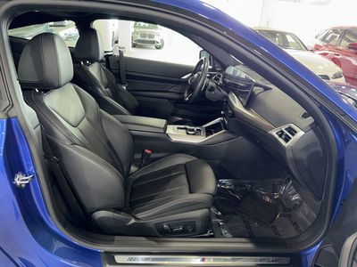 2025 BMW 4 Series - Photo 10