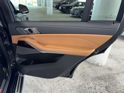 2026 BMW X7 - Photo 11