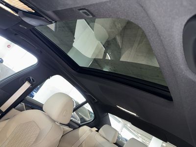2023 BMW 5 Series - Photo 31