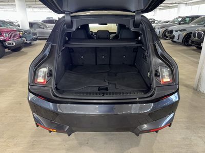 2025 BMW iX - Photo 13