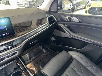 2026 BMW X7 - Photo 31
