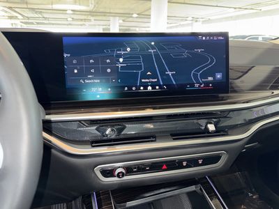 2026 BMW X7 - Photo 27