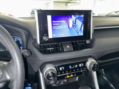 2024 Toyota RAV4 Hybrid - Photo 19