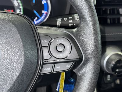2024 Toyota RAV4 Hybrid - Photo 20