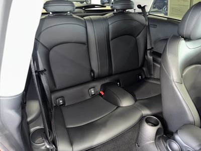 2021 MINI Cooper S - Photo 11