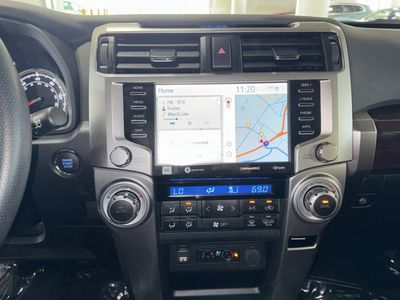 2022 Toyota 4Runner - Photo 25
