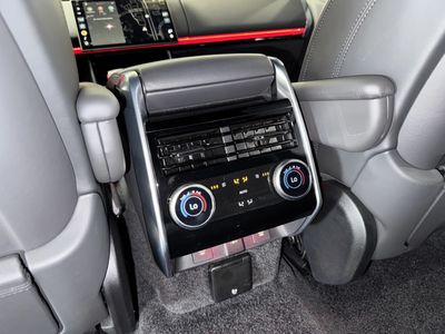 2024 Land Rover Range Rover - Photo 18