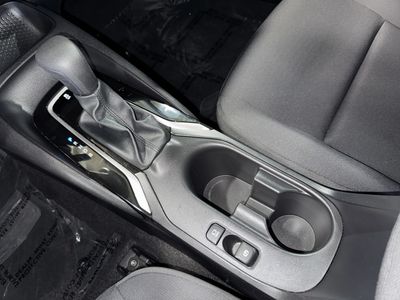 2025 Toyota Corolla - Photo 27