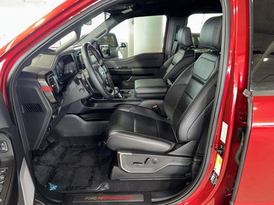 2025 Ford F-150 - Photo 18