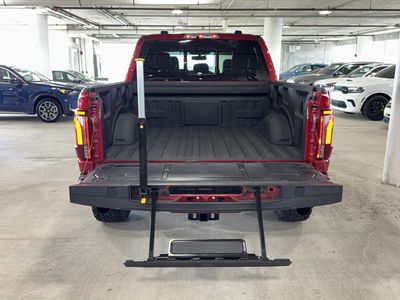 2025 Ford F-150 - Photo 13