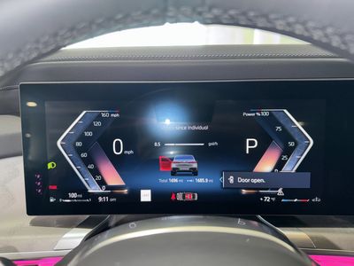 2025 BMW 7 Series - Photo 25