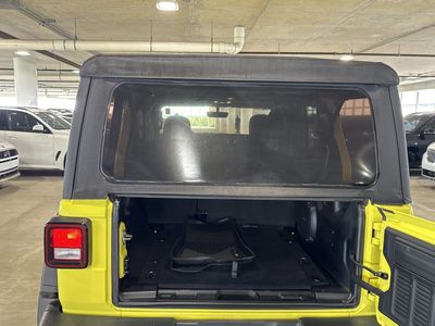 2023 Jeep Wrangler - Photo 14
