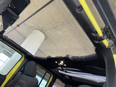 2023 Jeep Wrangler - Photo 37