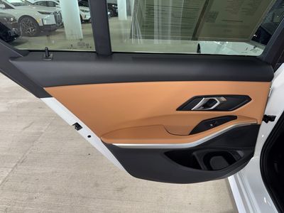 2024 BMW 3 Series - Photo 19