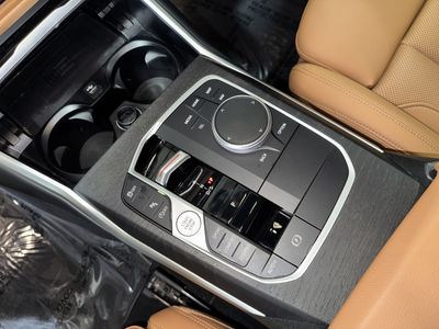 2024 BMW 3 Series - Photo 29